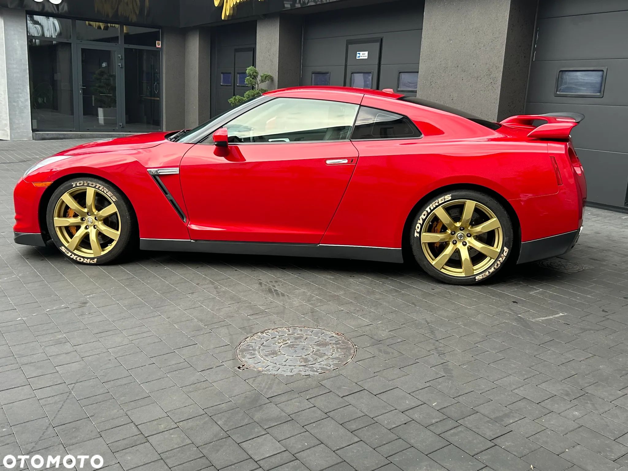 Nissan GT-R Black Edition - 1