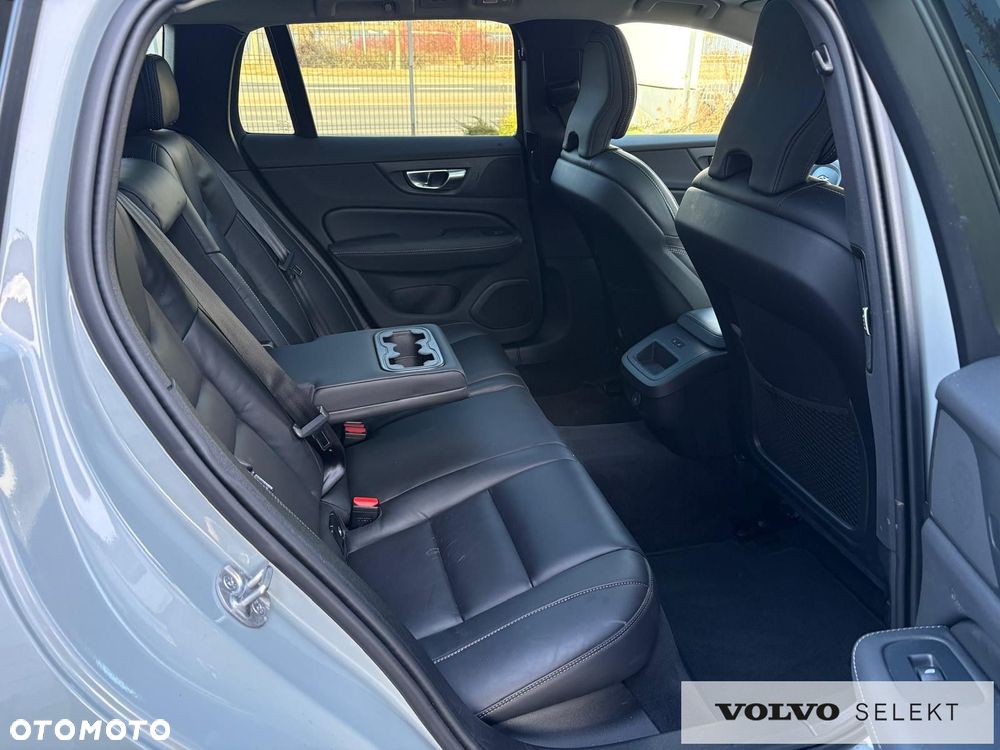 Volvo V60 - 18