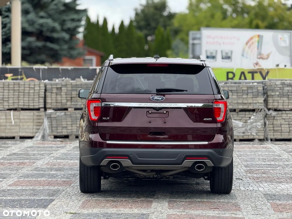Ford Explorer - 13