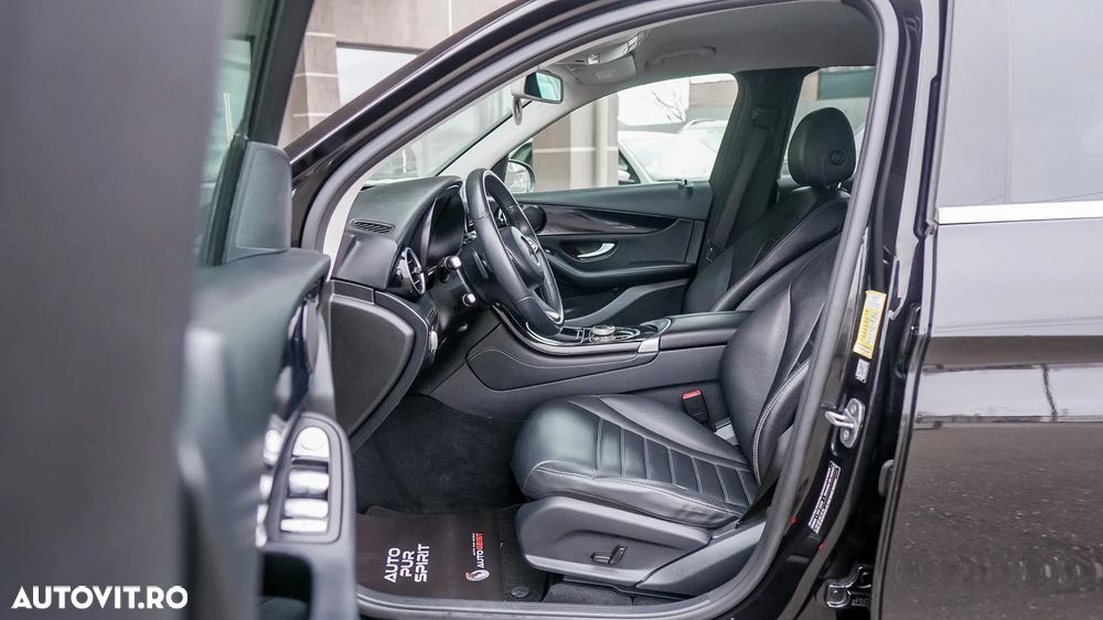 Mercedes-Benz GLC 250 d 4MATIC 9G-TRONIC - 23
