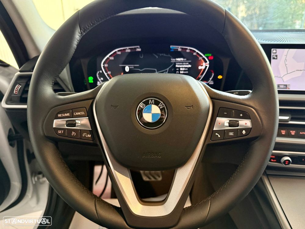 BMW 320 d Aut. Advantage - 11