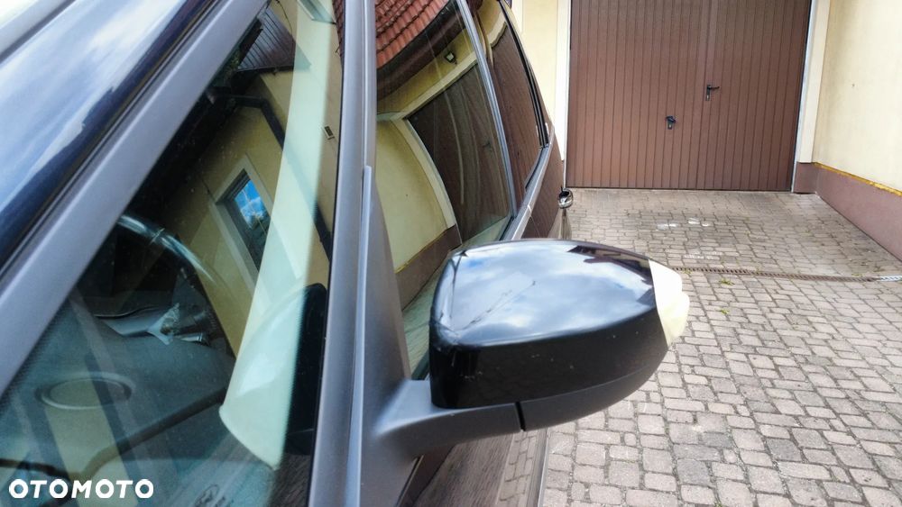 Ford Galaxy 2.0 TDCi Ghia - 7