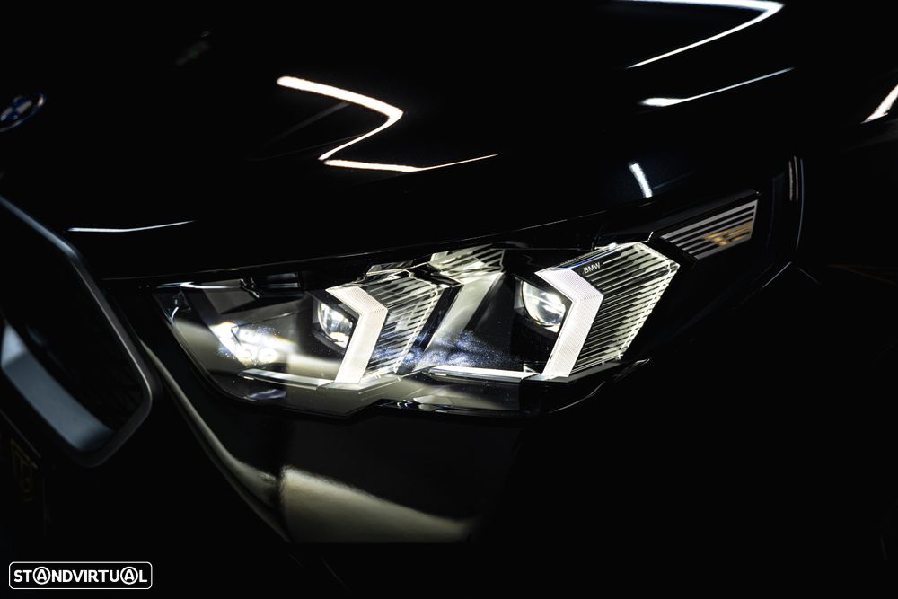 BMW iX2 eDrive20 - 22