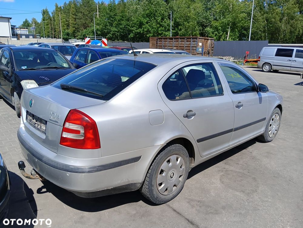 Pas Przedni ( Błotnik, Kierownica, Fotele, Części Silnikowe) Skoda Octavia 1.9 Diesel 104Km 2006R - 4