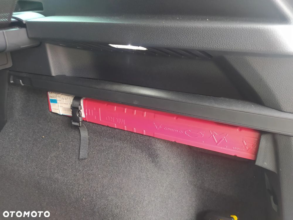 Skoda Karoq 2.0 TDI SCR 4x2 Style DSG - 27