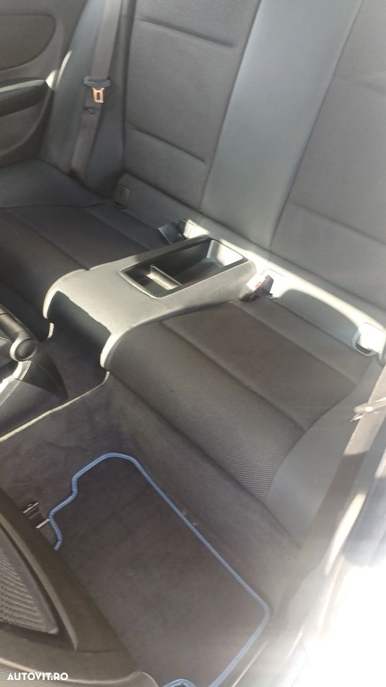 BMW Seria 1 118i Edition Sport - 8