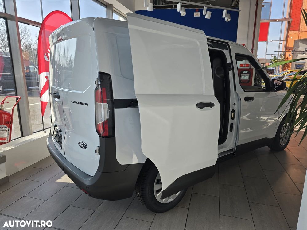 Ford Courier - 8