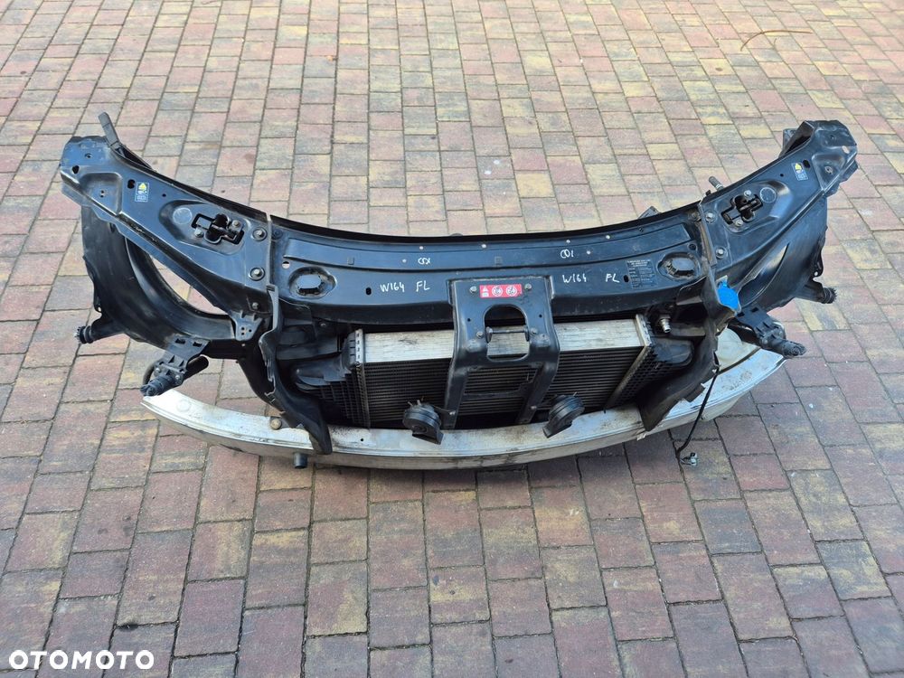 pas przod przedni belka chlodnice mercedes ml w164 lift 350 cdi - 1