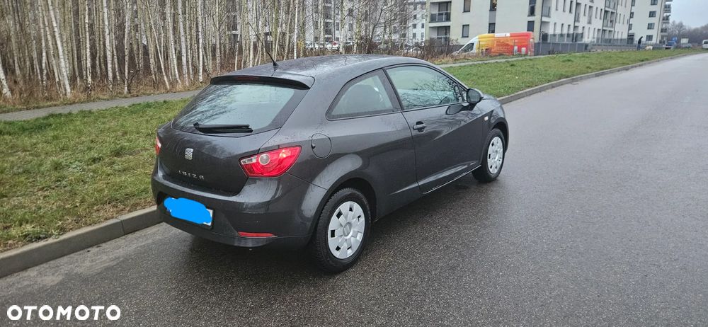 Seat Ibiza SC 1.4 16V Sport - 4