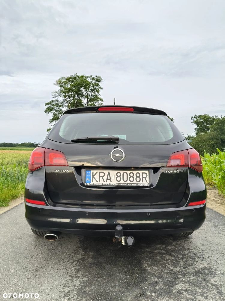 Opel Astra 1.4 Turbo - 8
