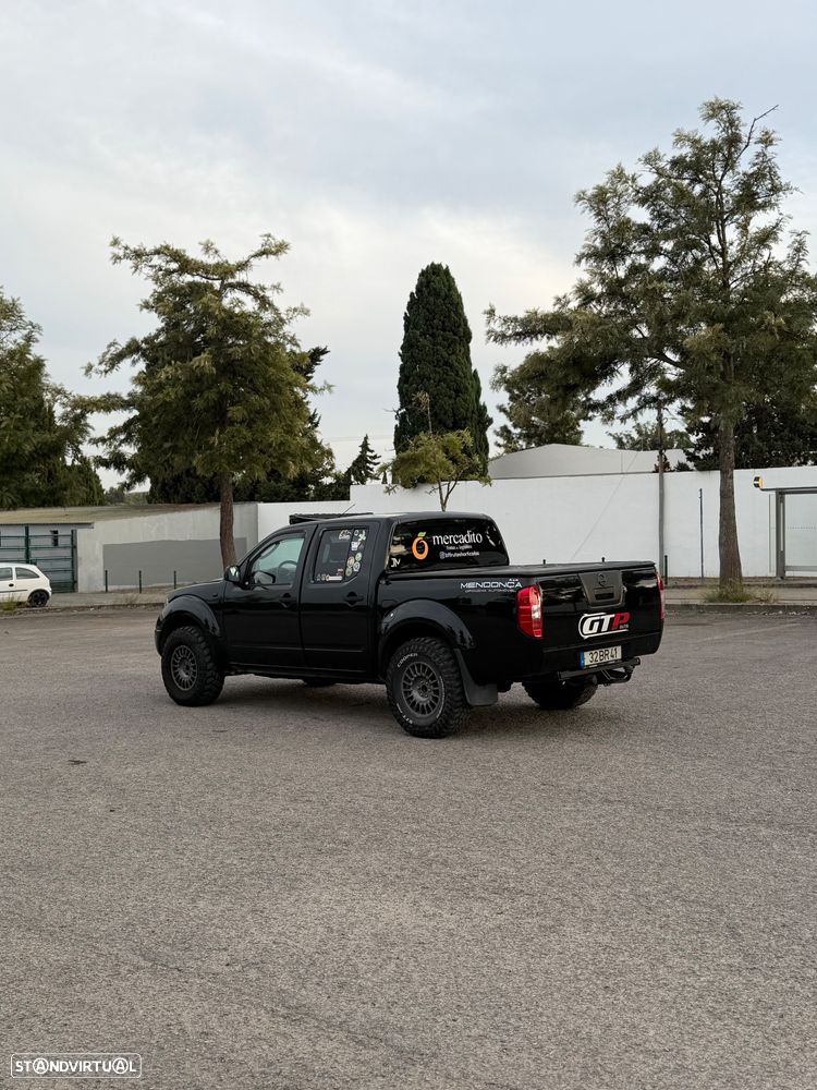 Nissan Pick Up - 5