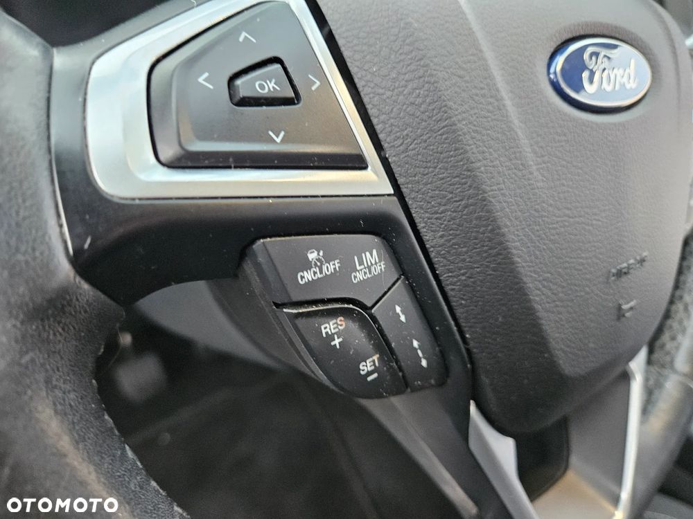 Ford S-Max 2.0 TDCi Titanium - 23