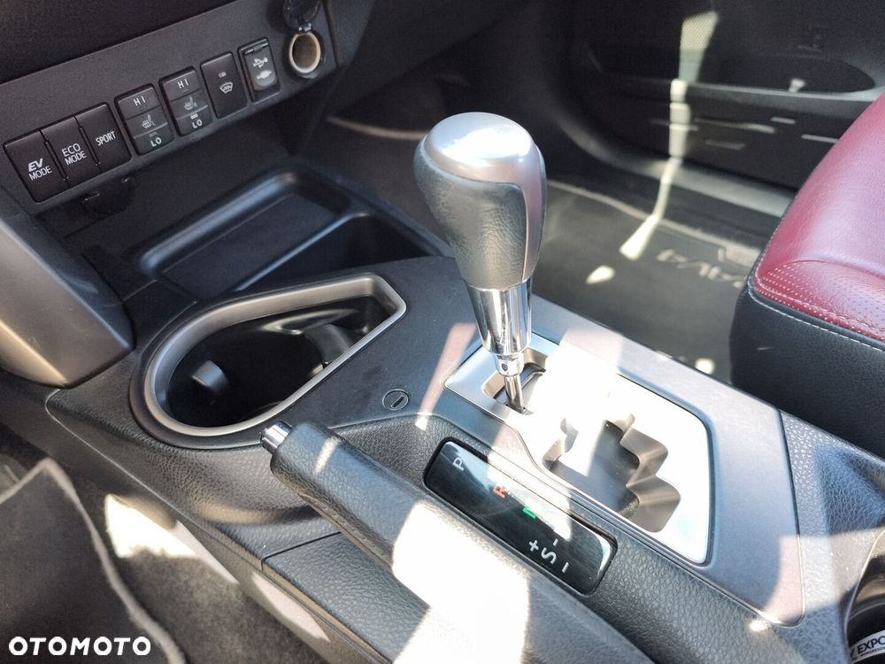 Toyota RAV4 - 20