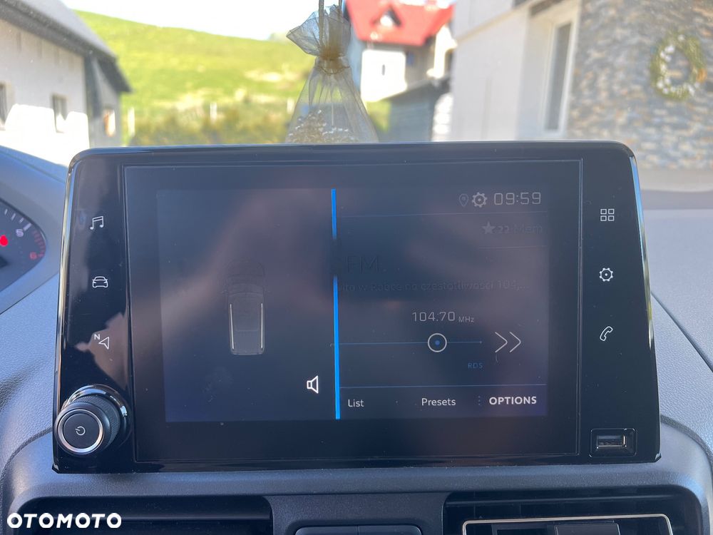 Peugeot Rifter - 16