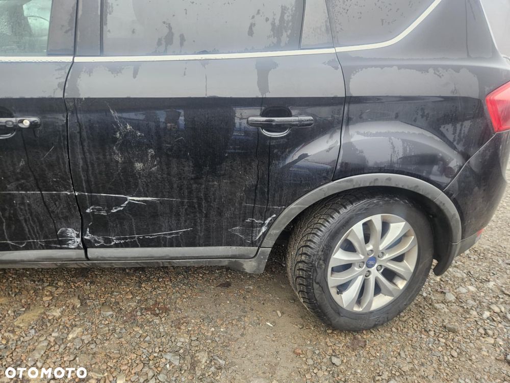 Ford Kuga 2.0 TDCi 4x4 Titanium - 8