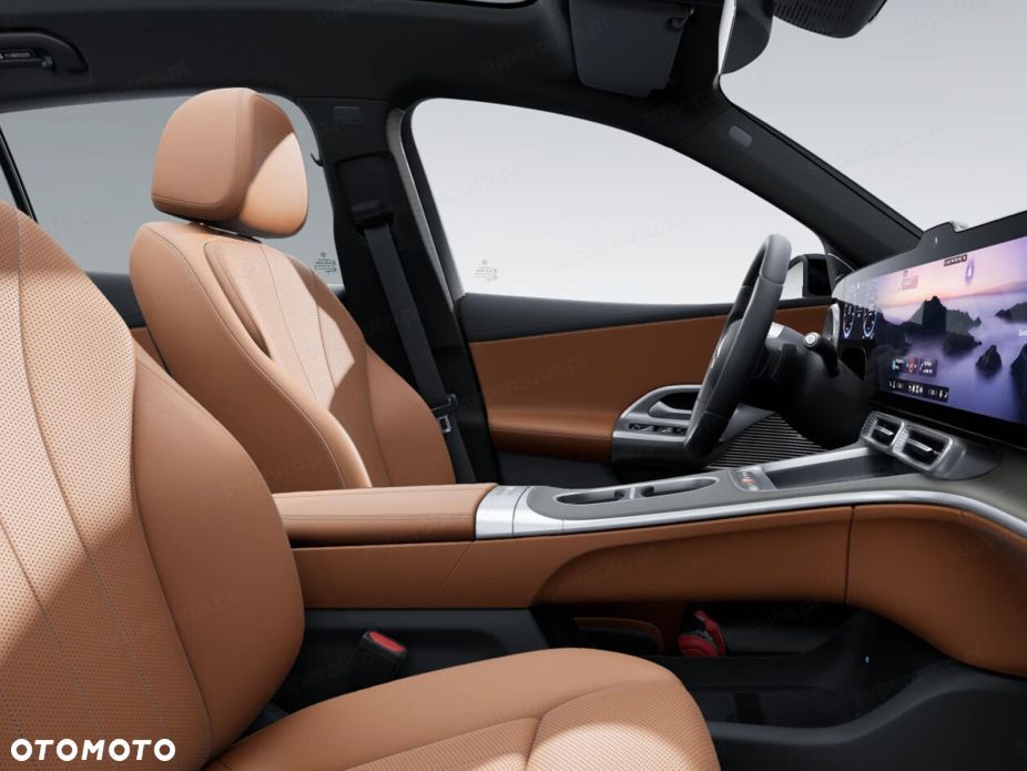 Mercedes-Benz GLC - 7