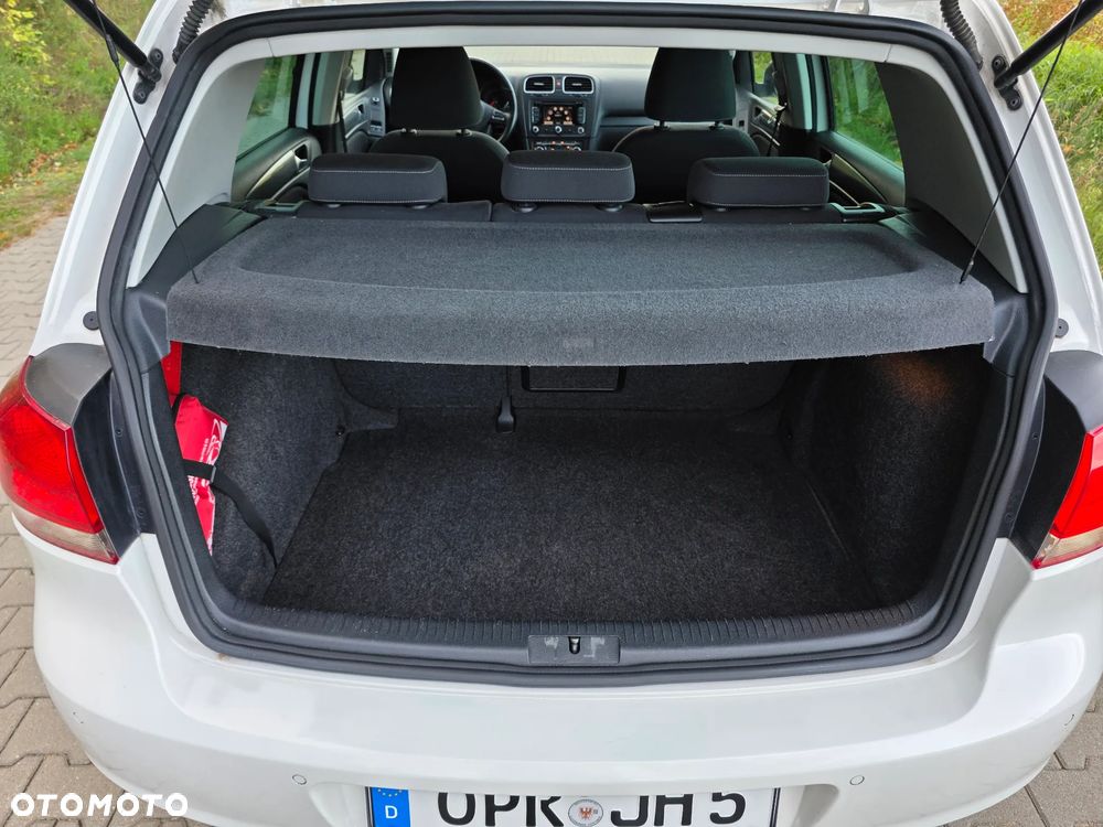 Volkswagen Golf 1.2 TSI Style - 30