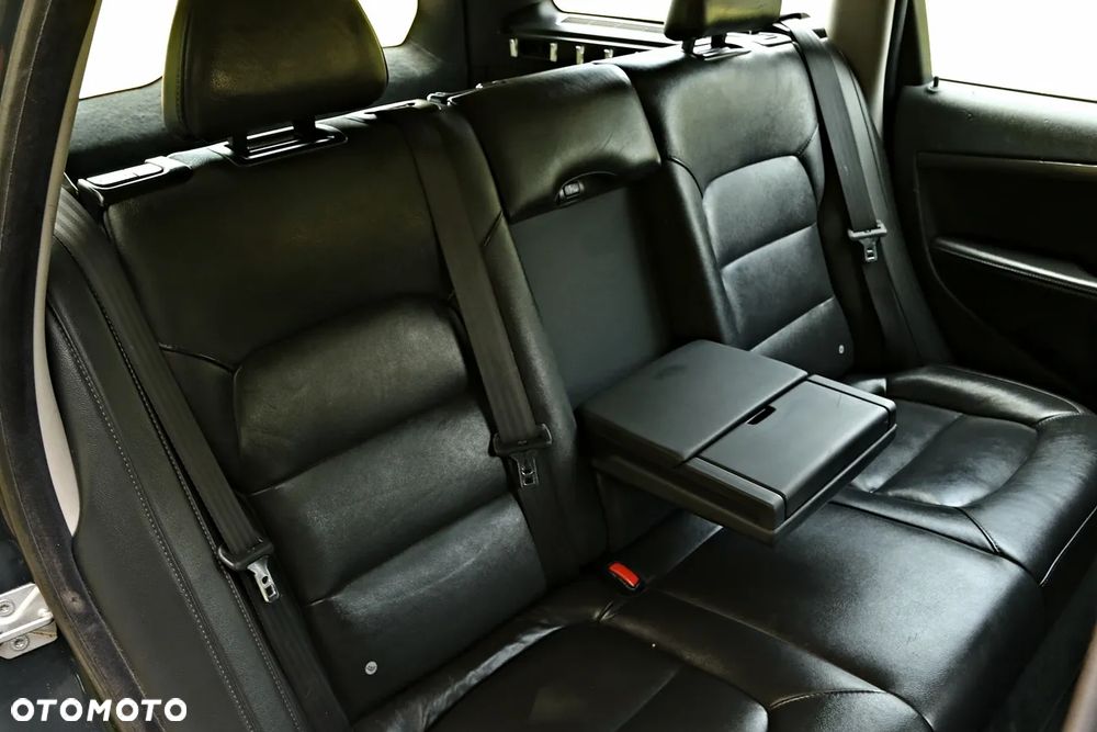 Volvo V70 D3 Geartronic Kinetic - 2