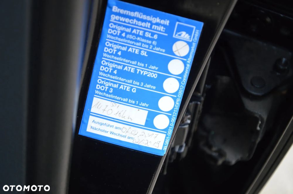 Volkswagen Touran 2.0 TDI DPF Cross - 30