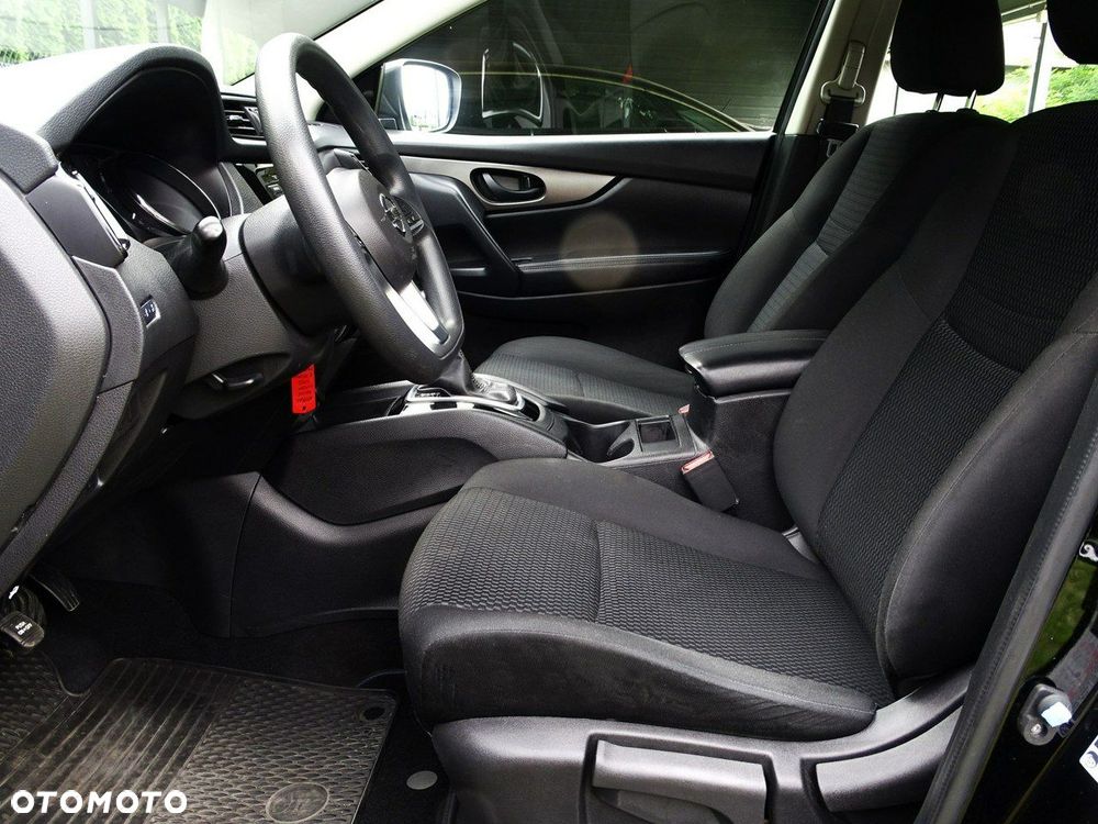 Nissan Qashqai - 22