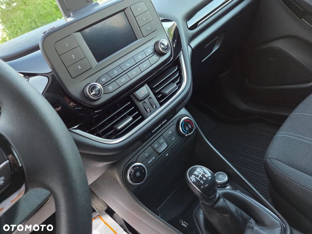 Ford Fiesta - 18