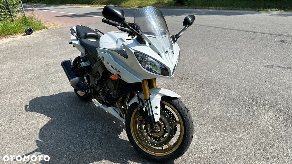 Yamaha FZ8 - 1