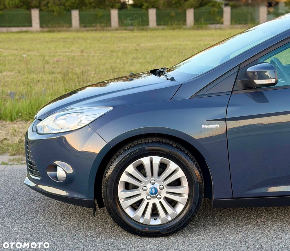 Ford Focus 1.6 Titanium - 31