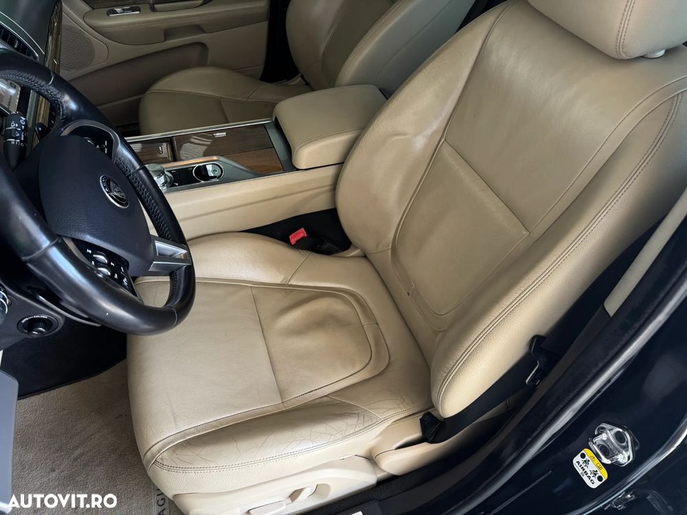 Jaguar XF 2.2D Luxury - 14