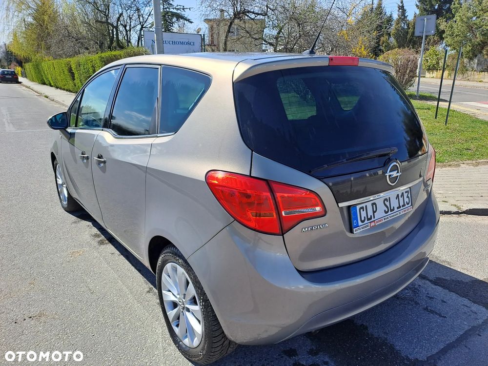 Opel Meriva - 8