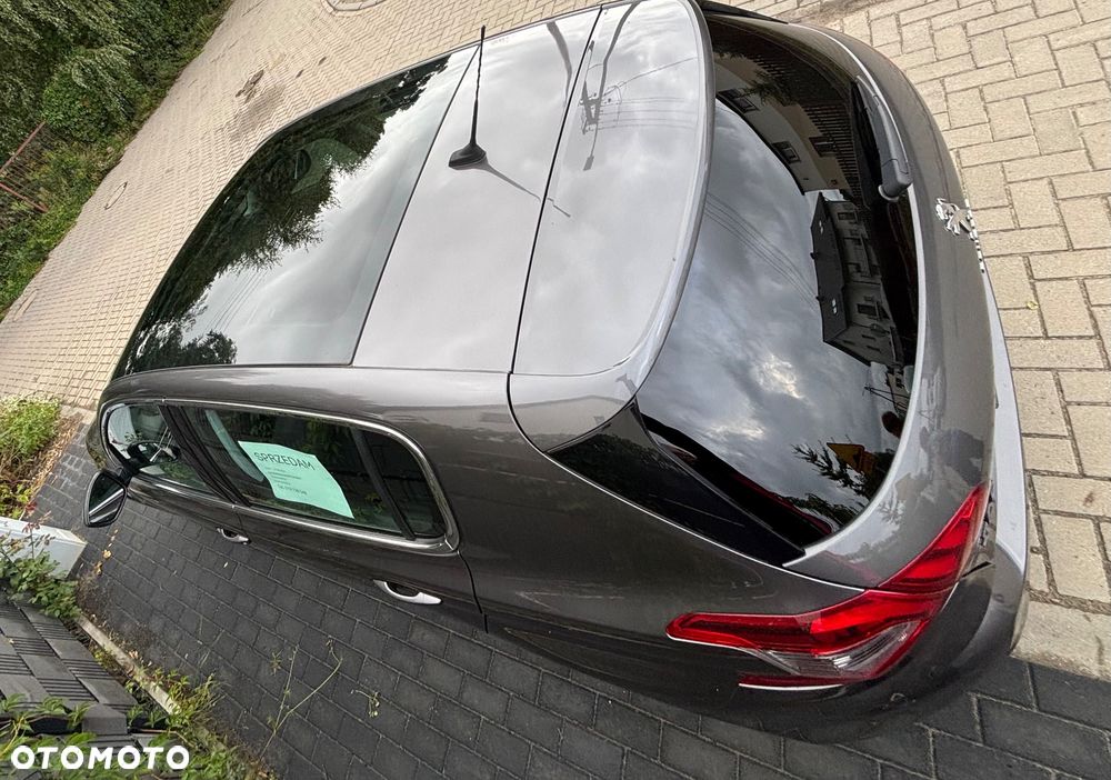 Peugeot 308 1.2 PureTech Active S&S EAT6 - 4