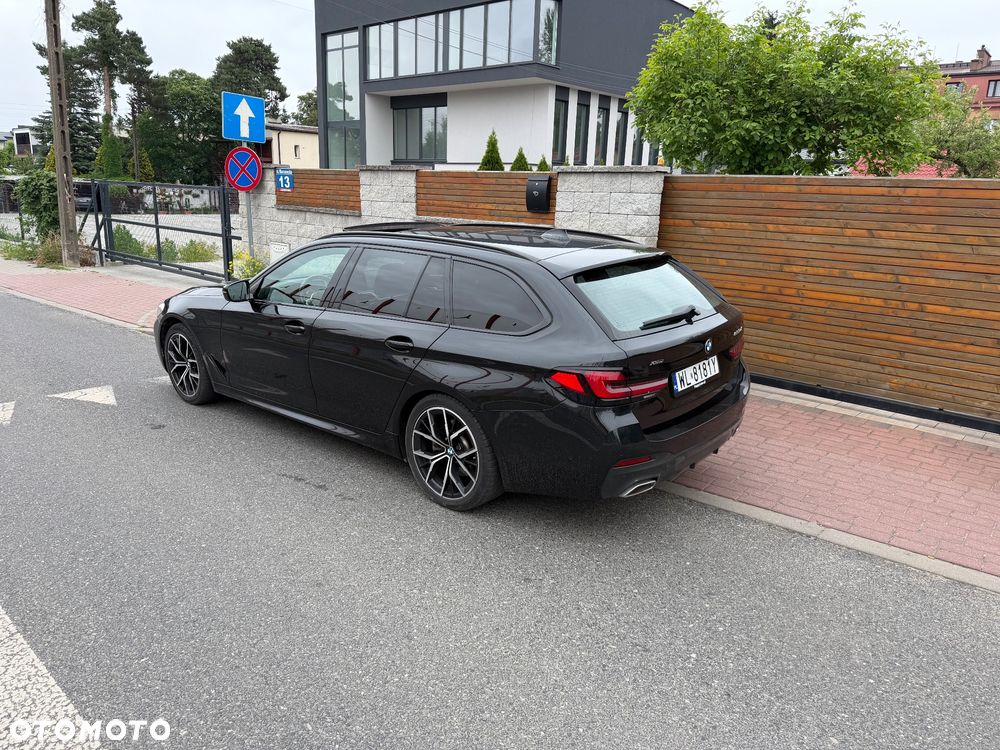 BMW Seria 5 520d xDrive M Sport sport - 3