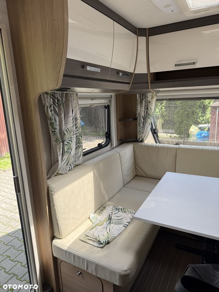 Burstner Averso - 21