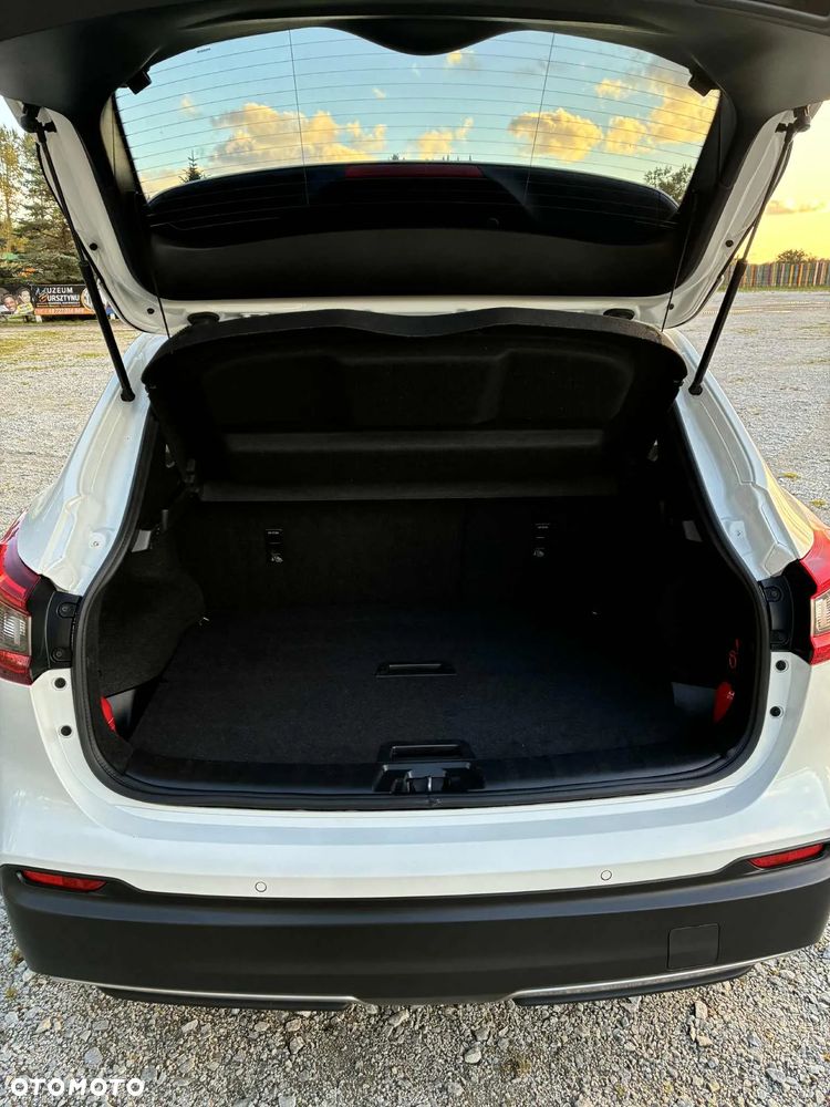 Nissan Qashqai 1.2 DIG-T TEKNA+ - 19