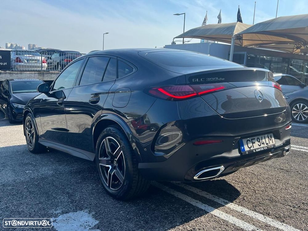 Mercedes-Benz GLC 300 de Coupe 4Matic - 9