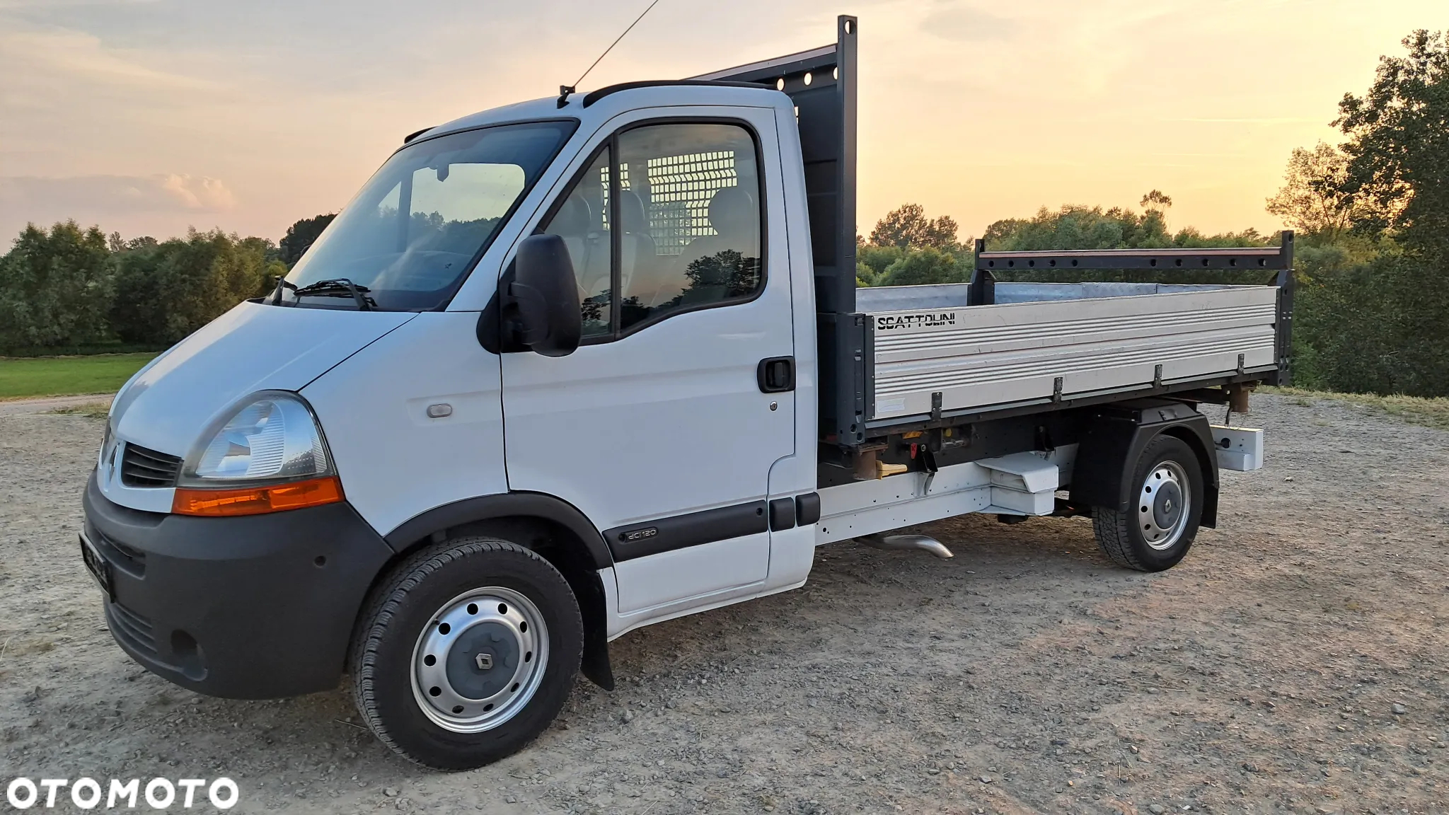 Renault Master 120 dci - 17