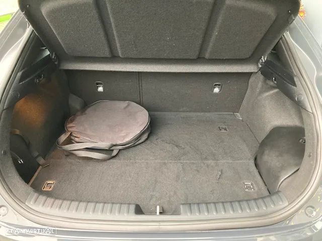 Kia XCeed 1.6 GDi PHEV Drive - 33