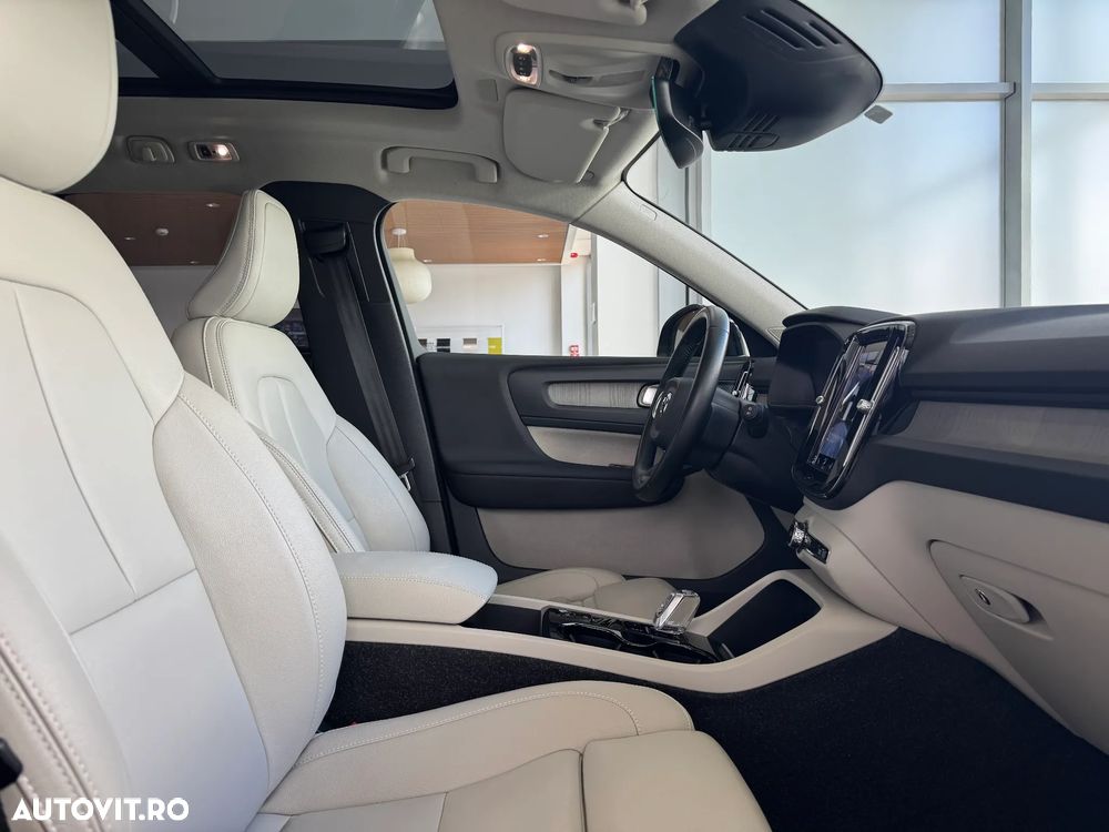 Volvo XC 40 Recharge T5 Twin Engine AT7 Inscription - 9