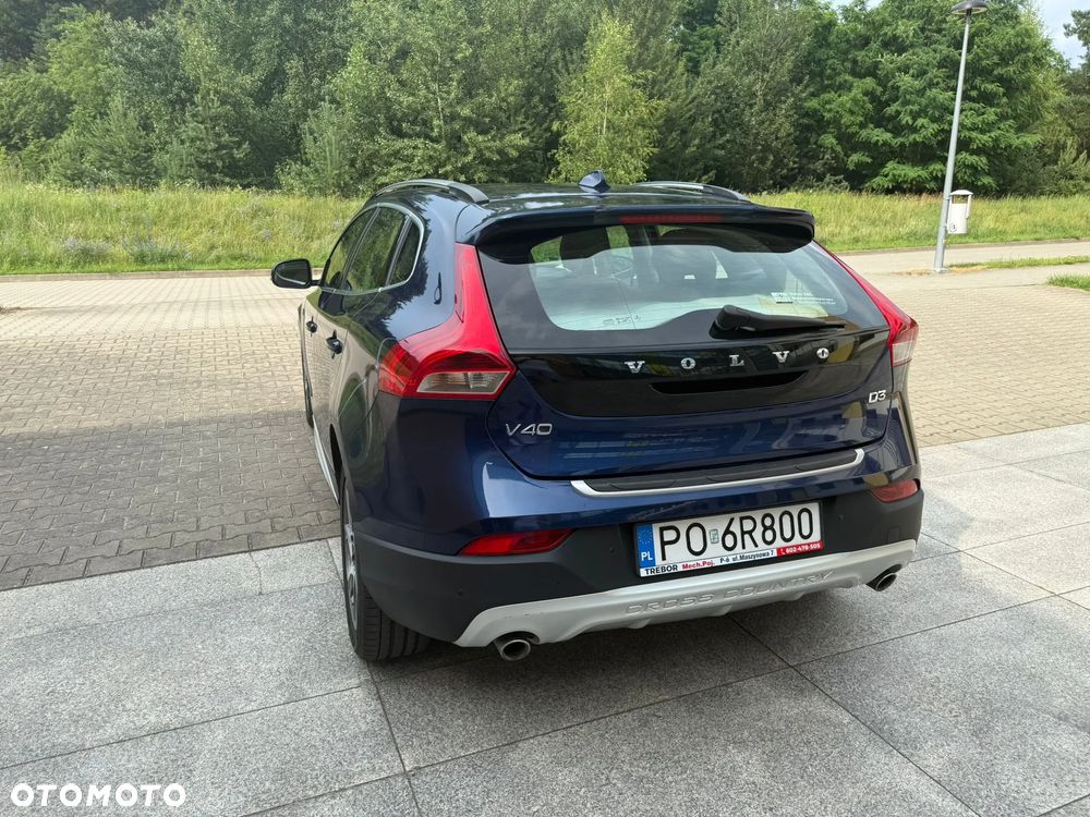 Volvo V40 D3 Drive-E Ocean Race - 2