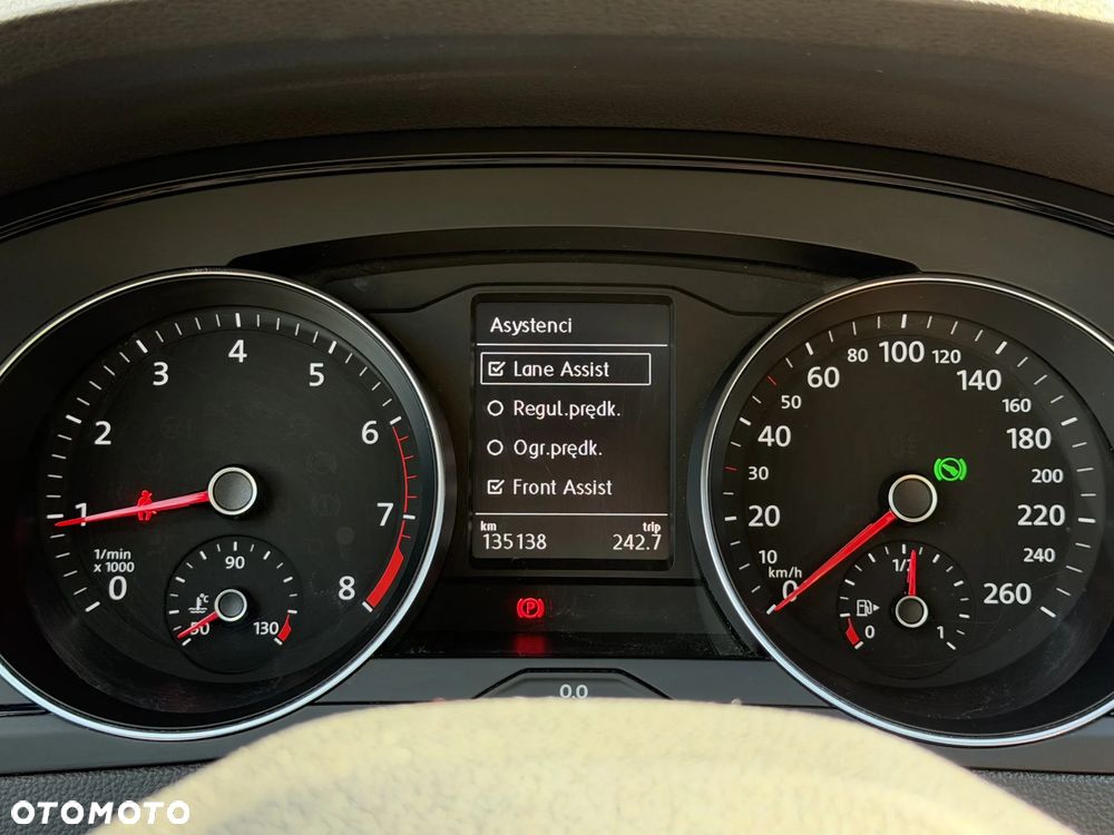 Volkswagen Passat 1.5 TSI EVO Business DSG - 27