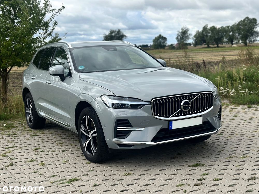 Volvo XC 60 T8 AWD Ultra Bright - 1