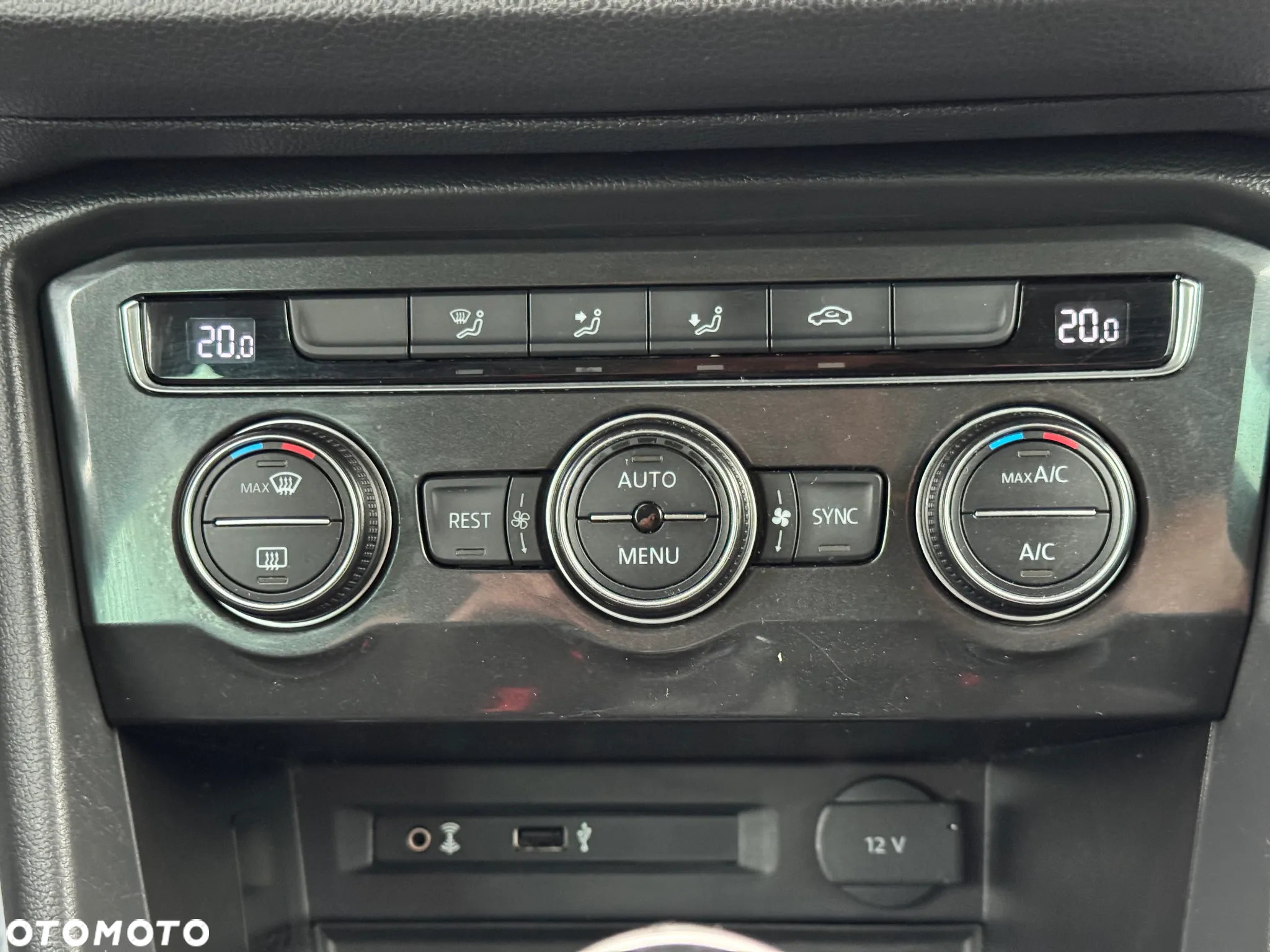 Volkswagen Tiguan 2.0 TDI BMT SCR Comfortline - 10