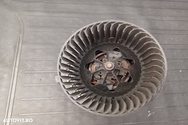 Ventilator aeroterma 3C1820015T 3C1820015T Volkswagen VW Passat B7 [2 - 3