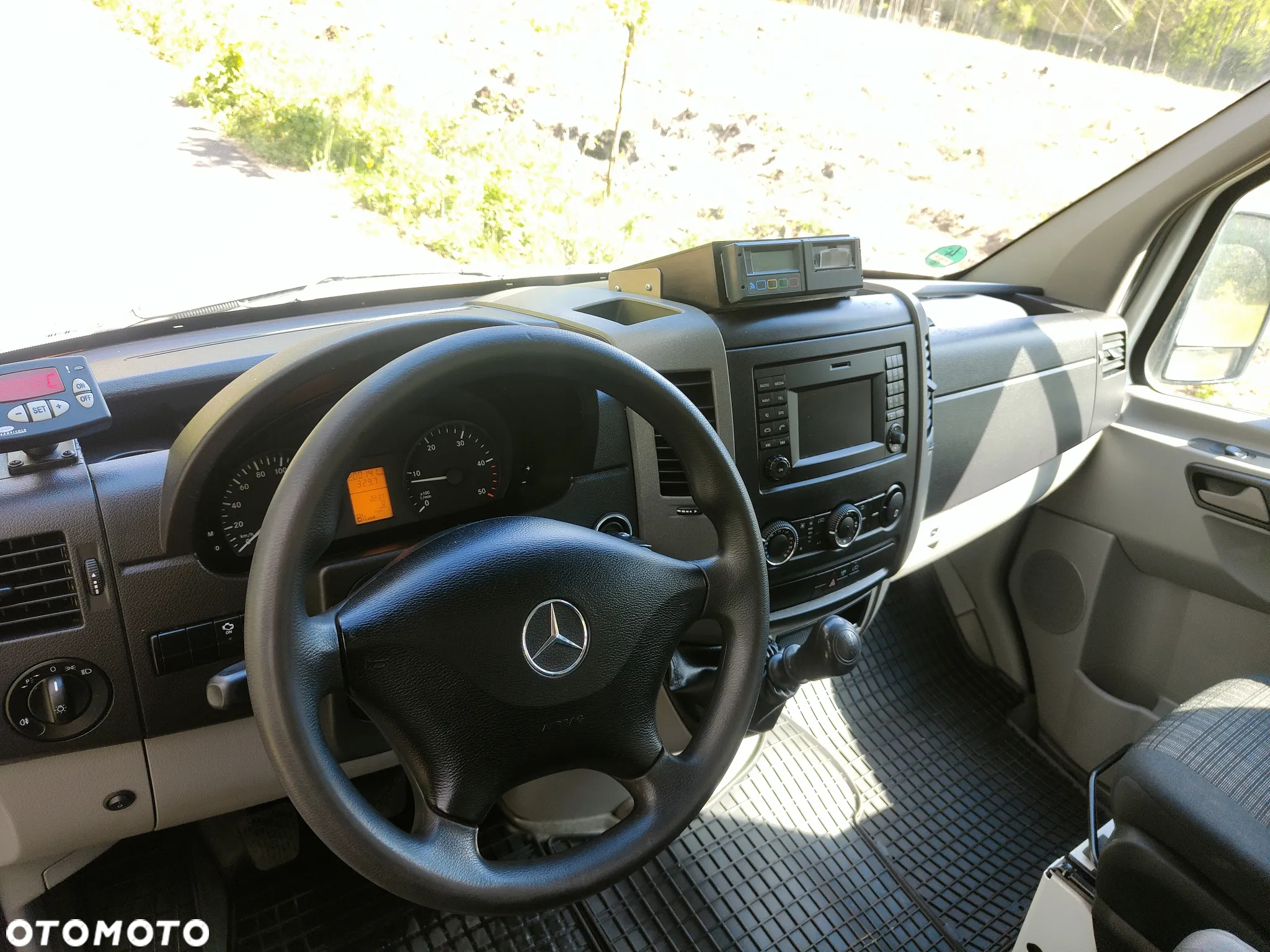 Mercedes-Benz Sprinter 316 2018r Chłodnia Mroźnia -20*C CARRIER XARIOS 350 KONTENER - 12