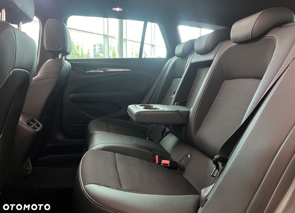 Opel Insignia 2.0 CDTI Exclusive S&S - 24