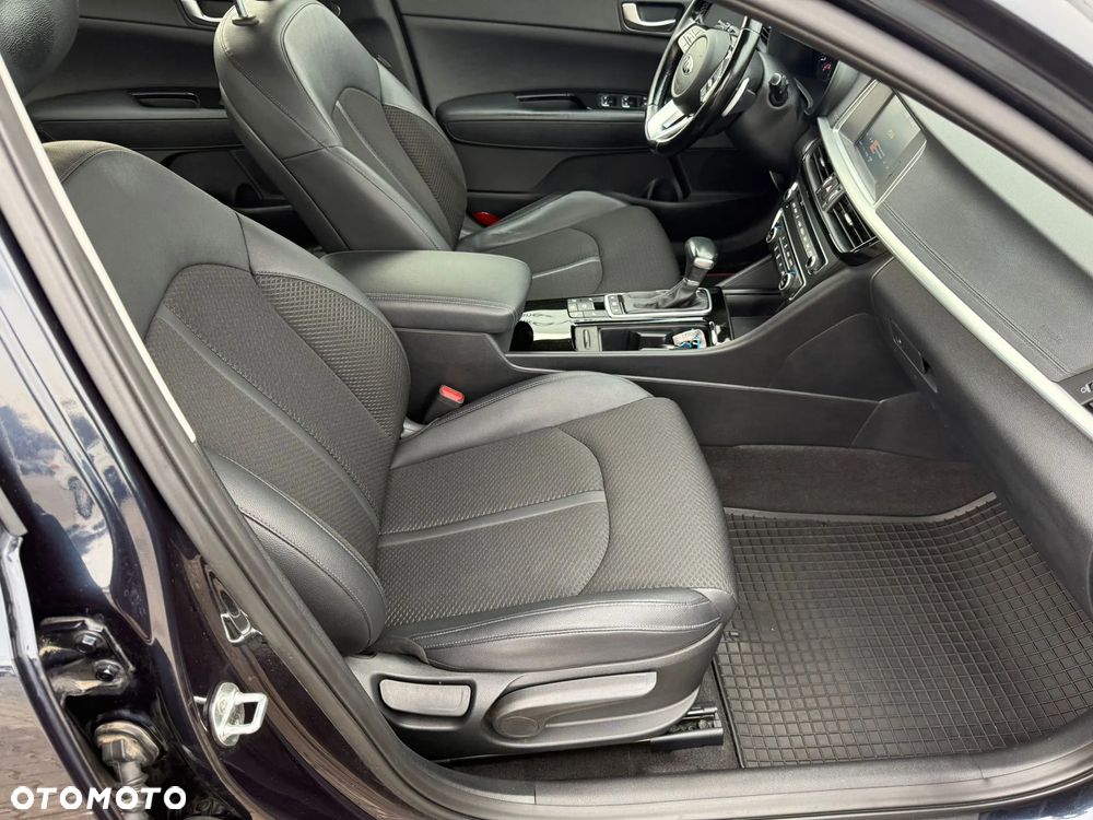 Kia Optima 1.6 T-GDI L DCT - 14