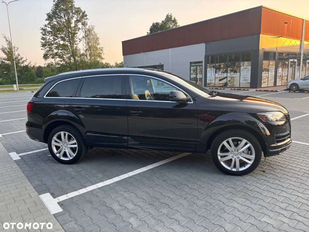 Audi Q7 3.0 TFSI Quattro Tiptronic - 9