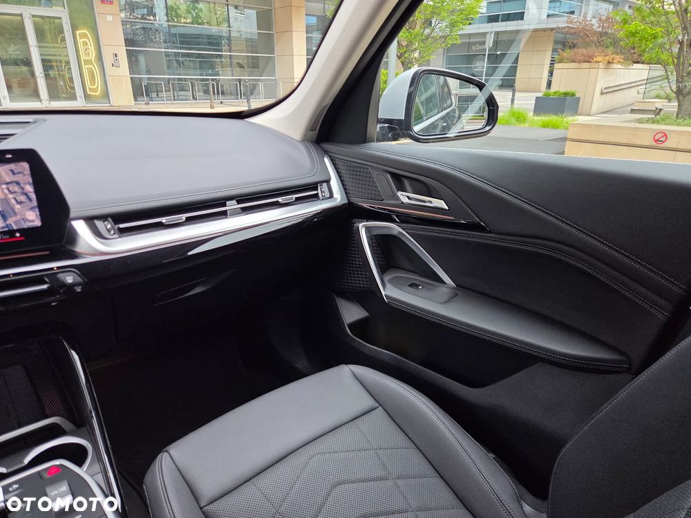 BMW X1 xDrive20d xLine sport - 15