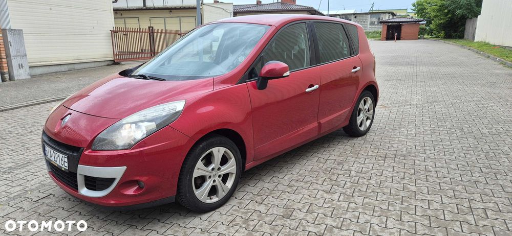 Renault Scenic - 1