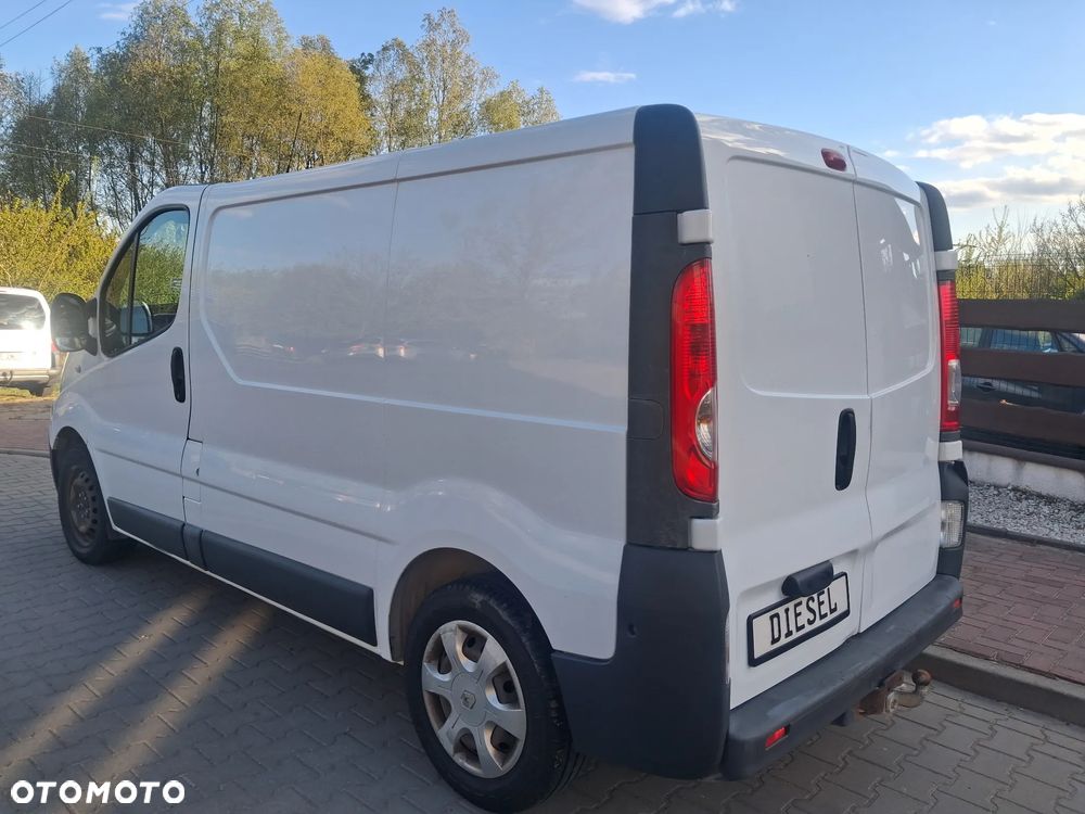 Renault TRAFIC - 3