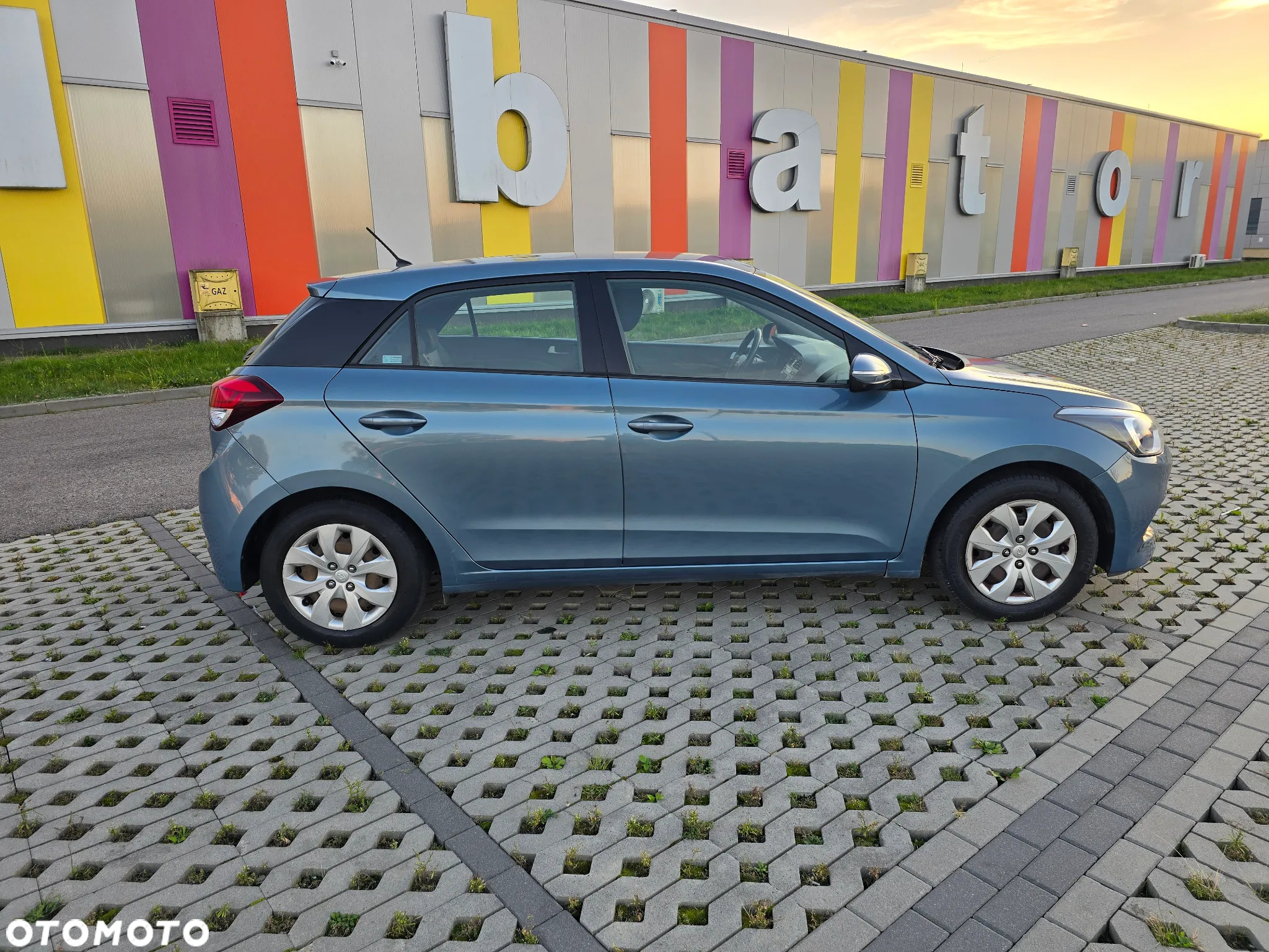 Hyundai i20 1.2 Classic + - 3
